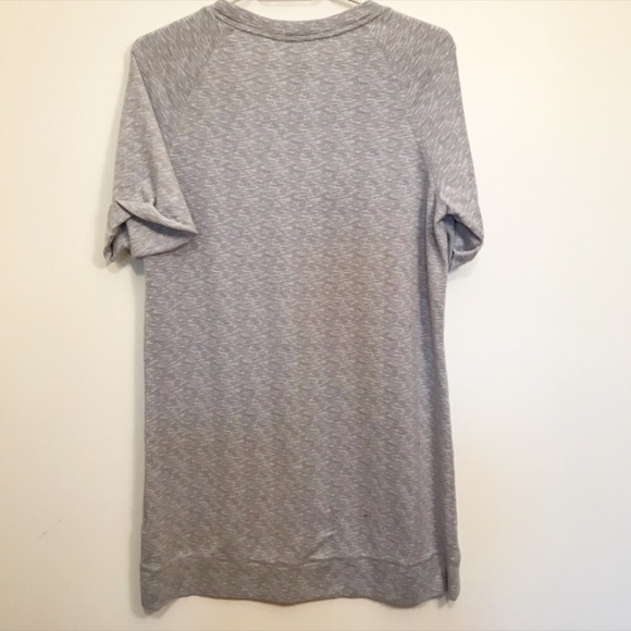 3/20$ Winners large Jaclyn Intimates nightgown - Picture 2 of 7